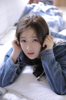 上面千条线下面一根针