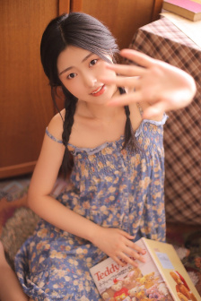 青雀成凰